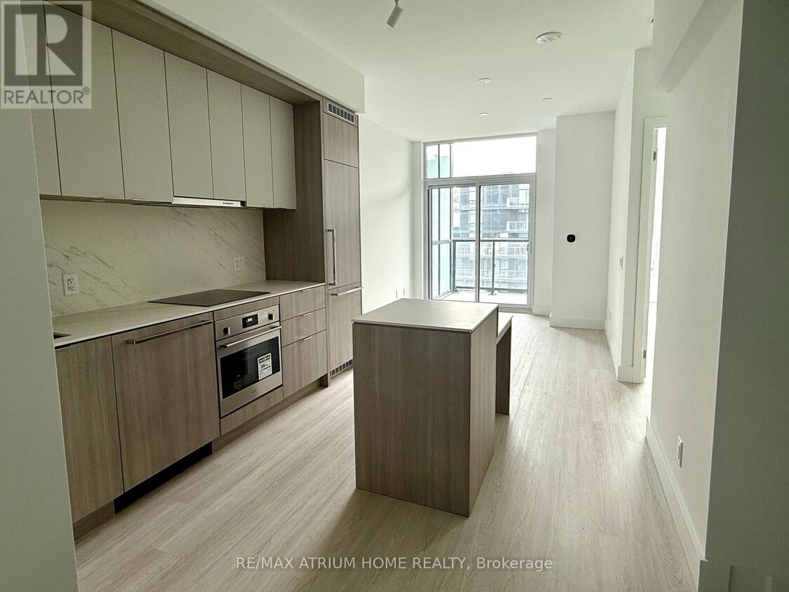 Photo principale - 625-625 Sheppard Ave E