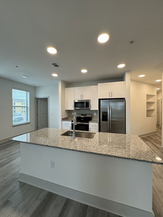 Building Photo - 5432 Huffines Blvd
