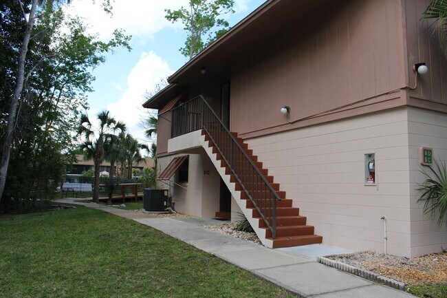 Foto del edificio - 2 Bedroom, 2 Bath in Deltona!