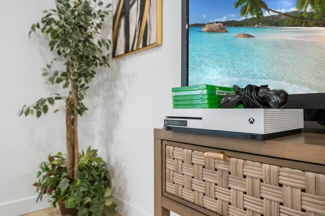 Foto del edificio - 5048 Bluff Pl