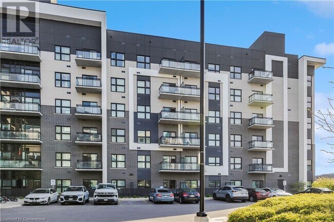 Building Photo - 102 Grovewood Common