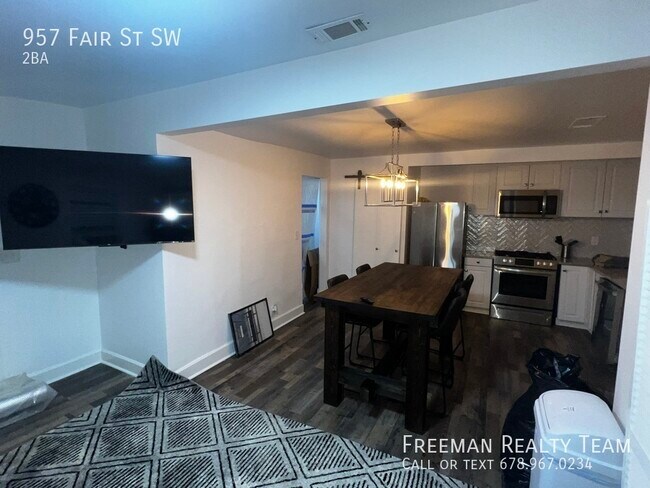 Foto del edificio - Newly Renovated Shared Student House Near ...