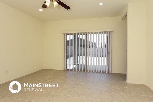 Foto del edificio - 10677 W Dickerson Dr