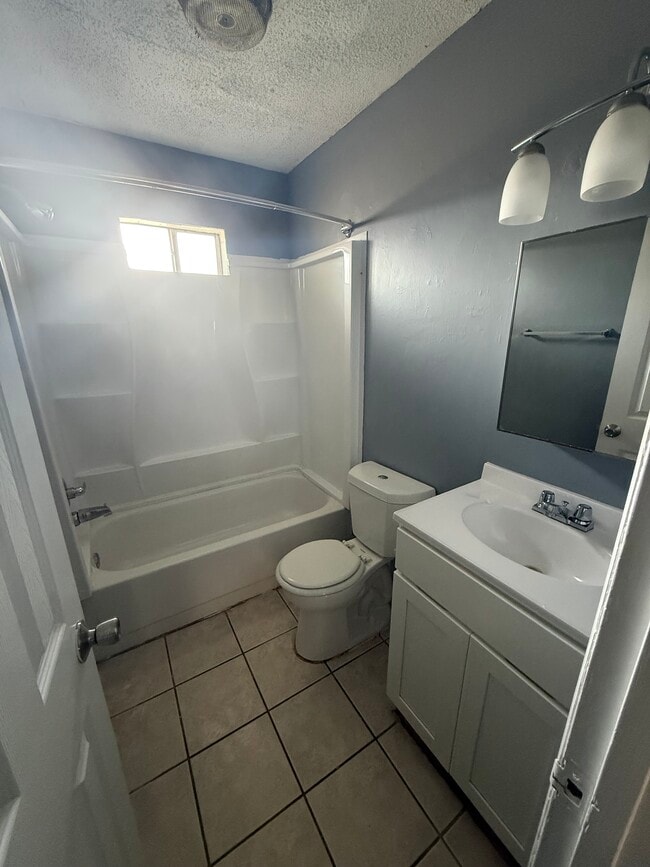 Building Photo - 3619 Patton Rd SW