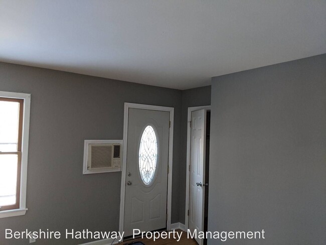 Building Photo - 5203 N 83rd St