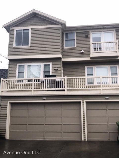 Foto del edificio - 4 br, 4 bath House - 3612 35th Ave Southwest