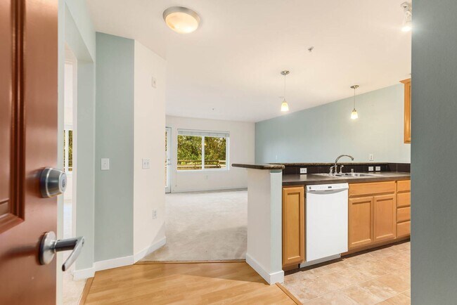 Foto del edificio - 12534 15th Ave NE