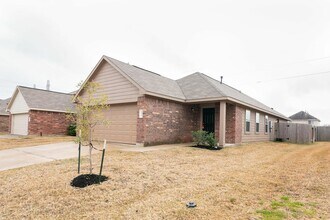 Building Photo - 5810 New Endings Ct
