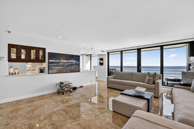 Building Photo - 1500 S Ocean Blvd