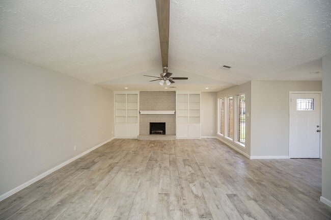 Foto del edificio - 22418 Goldstone Dr