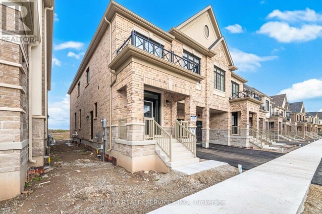 Building Photo - 1437 Savoline Blvd