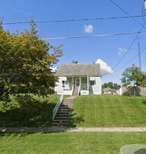 Building Photo - 357 5th Ave