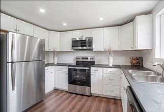 Building Photo - 3700 Jackson St