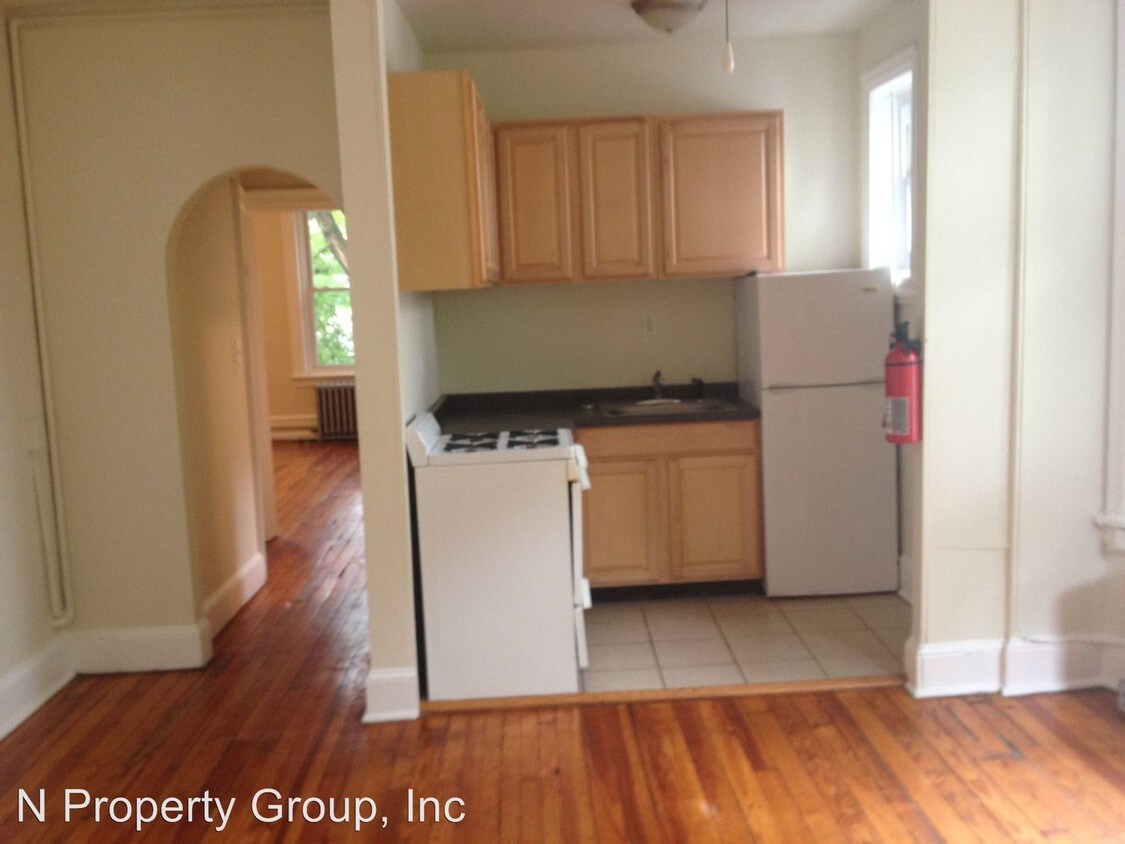 Foto principal - 99 E Stewart Ave