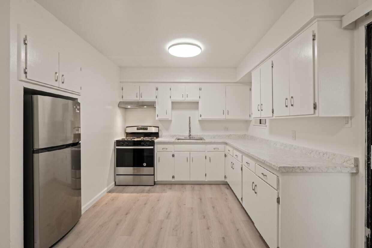 Charming 2-Bedroom Unit in Rancho Cordova - Charming 2-Bedroom Unit  in Rancho Cordova