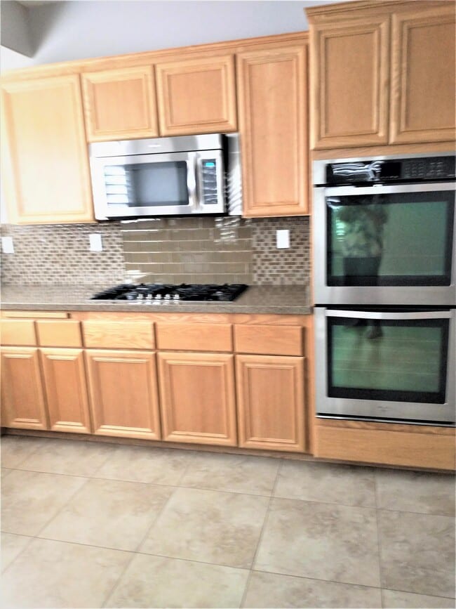 Building Photo - 78724 Como Ct