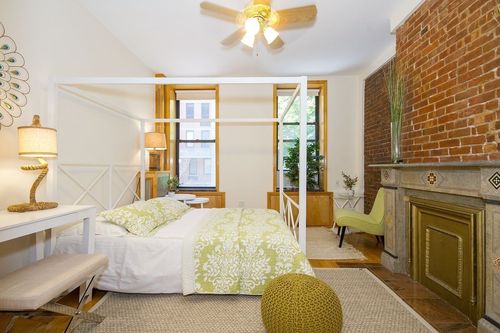 Primary Photo - 25 E 77th St
