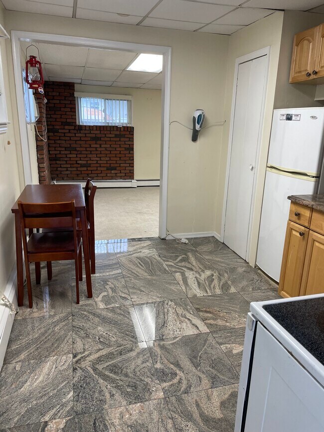 86 Coppersmith Rd, Levittown, NY 11756 Apartments in Levittown, NY