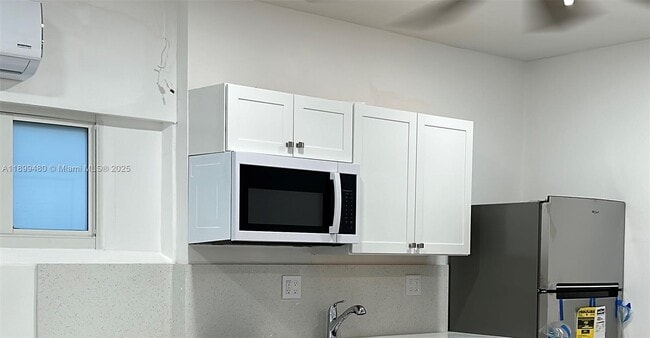 Foto del edificio - 10753 SW 142nd Ct