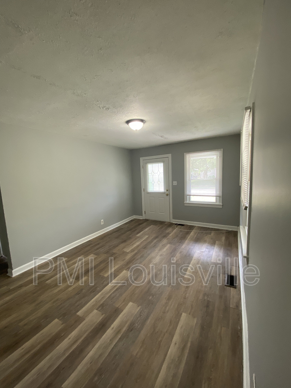 Building Photo - 1010 Camden Ave