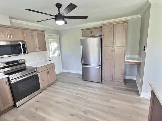 Building Photo - 16145 US-64