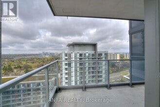 Building Photo - 56 Forest Manor Rd
