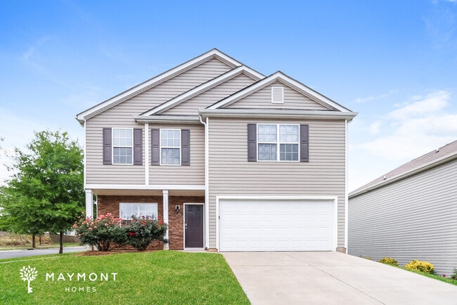 Building Photo - 1800 Windy Willow Ln