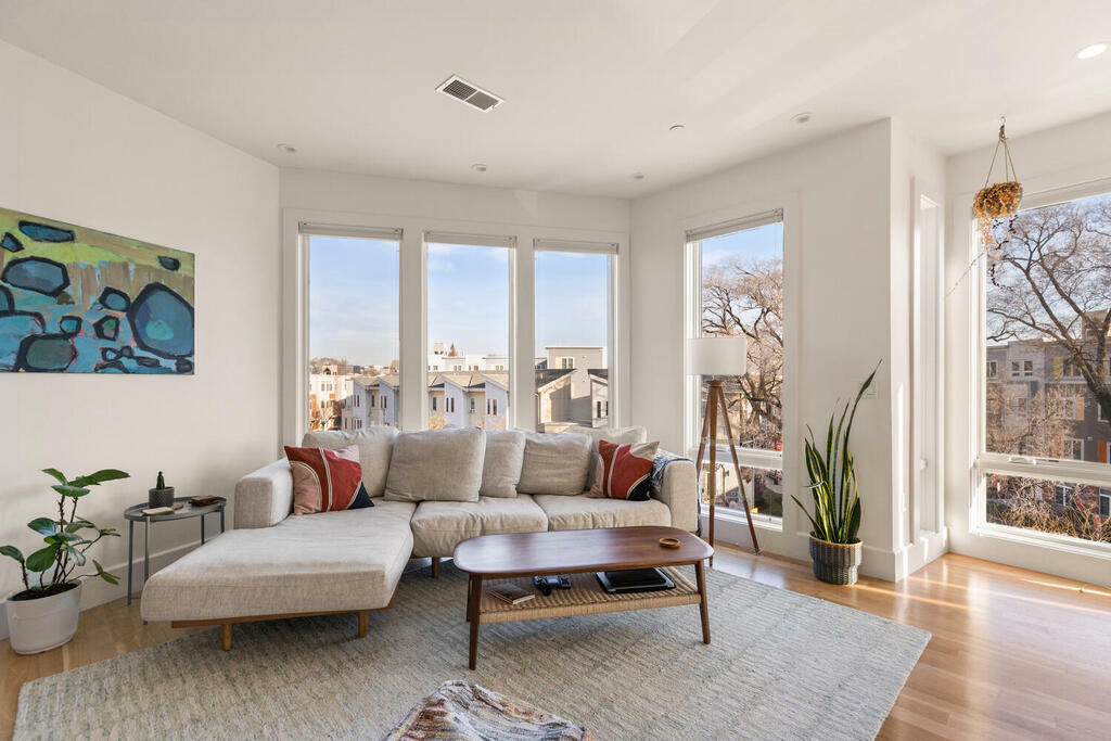 Photo - 283 Old Colony Ave (Boston, MA)