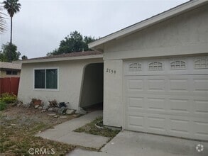 Building Photo - 2159 Ave Estrada