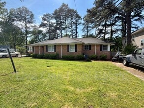 Building Photo - 103 N Thalia Rd