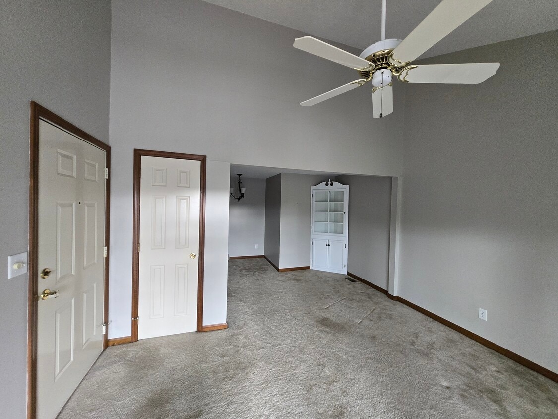 Primary Photo - 4609 Chestnut Ridge Rd