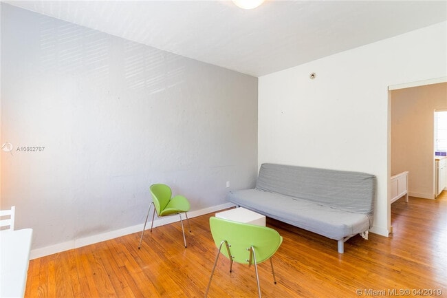 Building Photo - 741 15th St