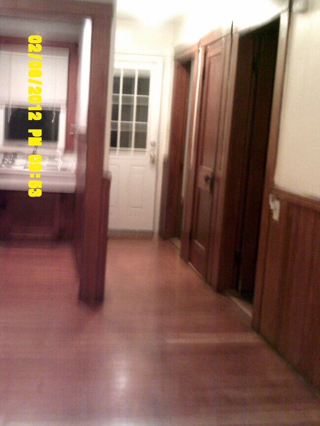 26 Church St Unit C, Uxbridge, MA 01569 Apartments Uxbridge, MA