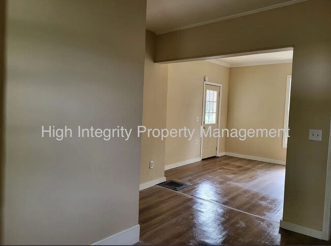 Building Photo - 212 Crete Ave