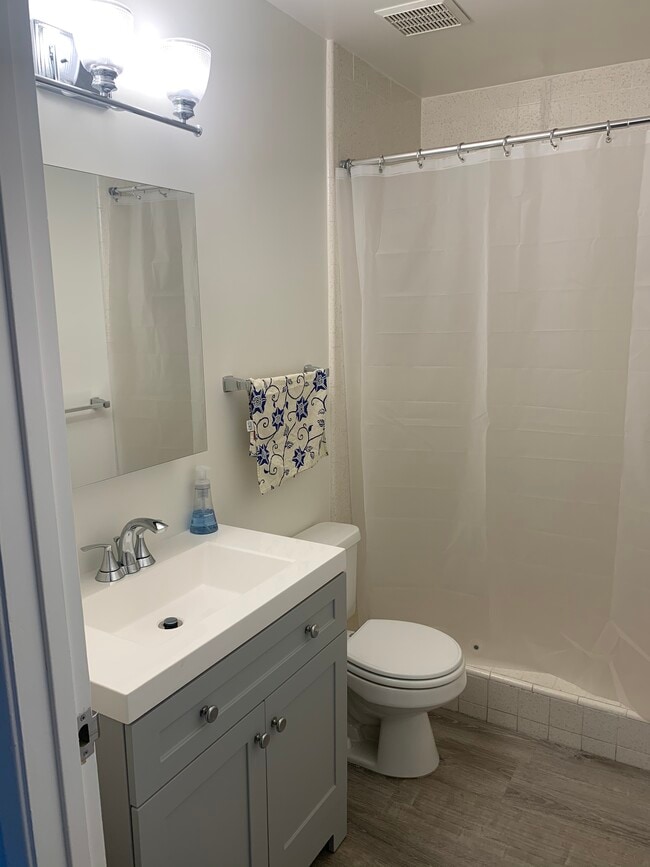 Bathroom - 105 Graceland Dr