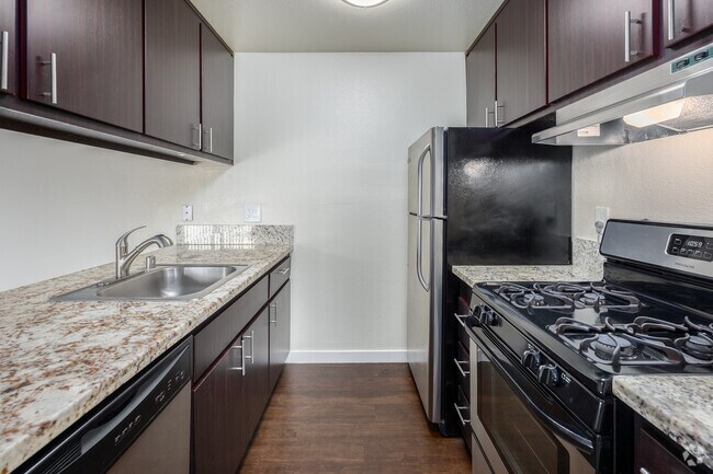 2 habitaciones, 1 baño, 708 pies cuadrados, cocina - The Trees at Madison