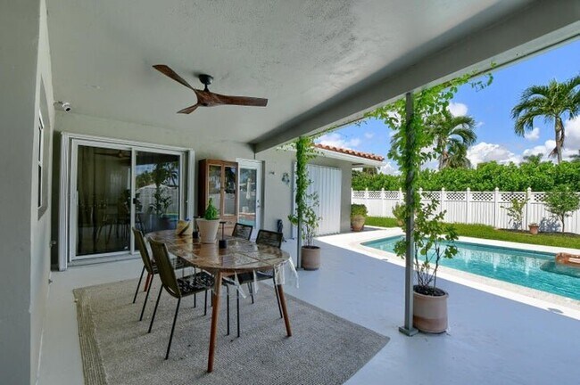 Foto del edificio - 1167 SW 13th Dr