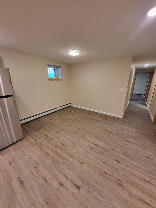 Foto del edificio - 4027 Birch Ln