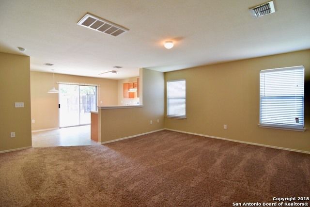Building Photo - 6723 WALNUT VALLEY DR