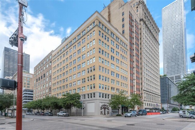 Foto del edificio - 1120 Texas St