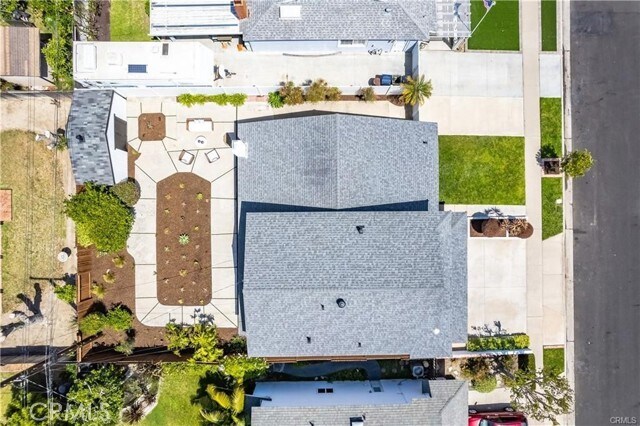 Foto del edificio - 9351 Portsmouth Dr