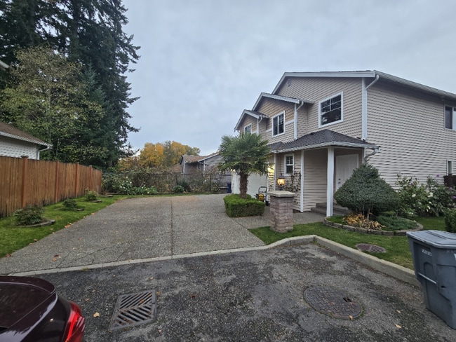 Photo - 12810 15th Pl W House