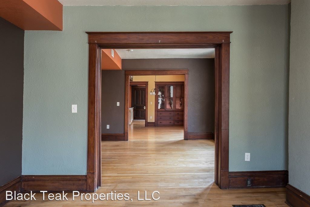 Primary Photo - 3 br, 2 bath House - 716 Oregon Street Unit A