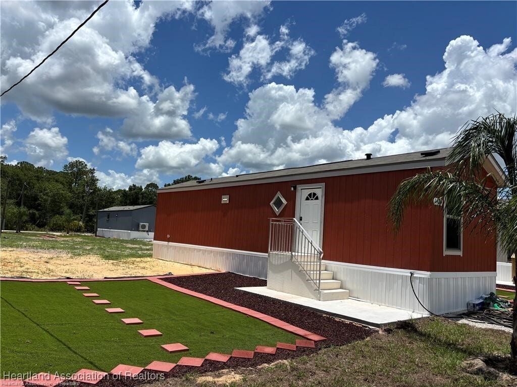 Primary Photo - 2450 Hammock Rd