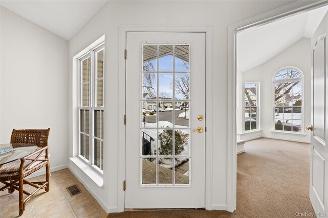 Foto del edificio - 1005 Constance Ln