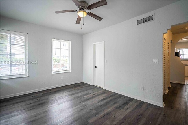 Foto del edificio - 920 Pennsylvania Ave