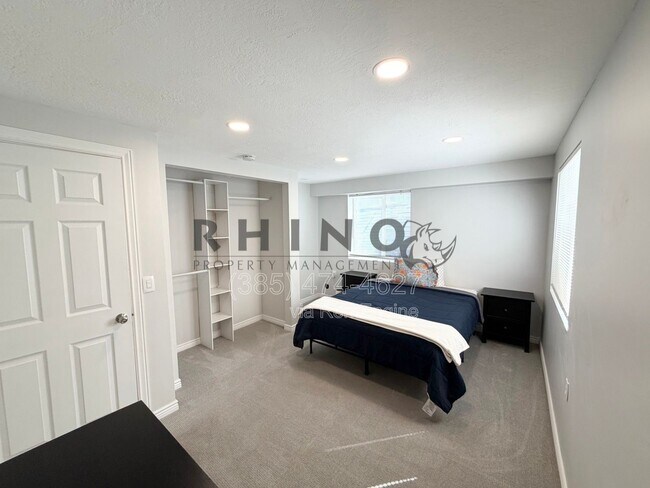 Building Photo - 268 Steep Mountain Dr