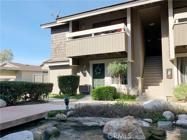 Building Photo - 55 Streamwood