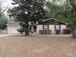 Building Photo - 4965 Catalina Cir