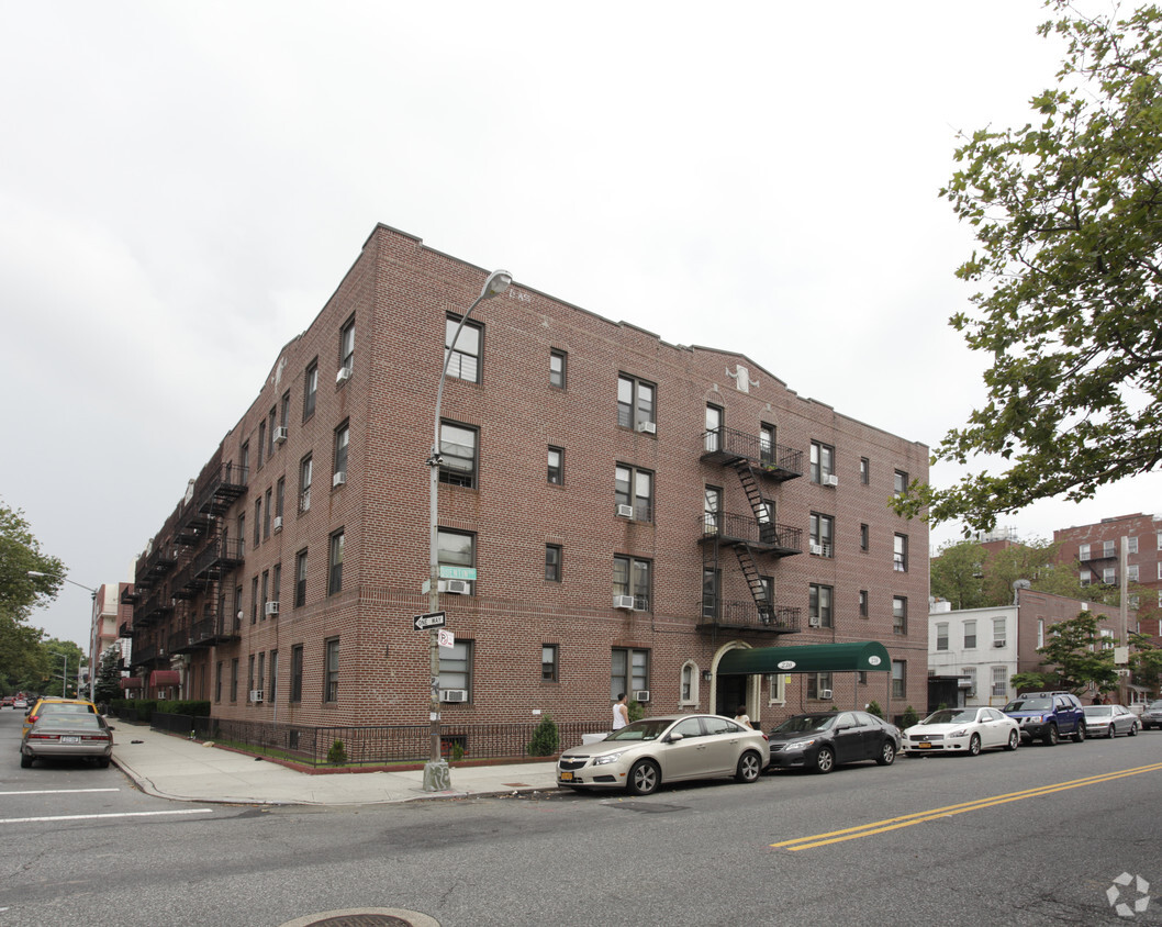 230 Quentin Road - 230 Quentin Rd